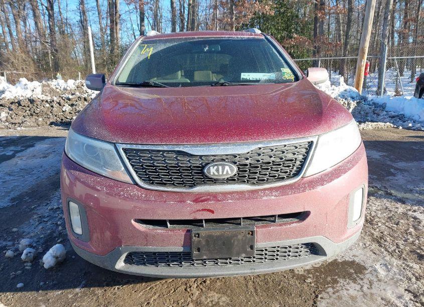 Photo 12 of 2015 Kia Sorento LX (VIN 5XYKT4A60FG626399)