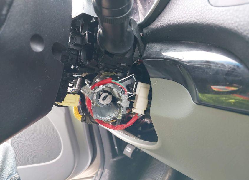 Photo 11 of 2014 Kia Sorento LX (VIN 5XYKT4A61EG491481)