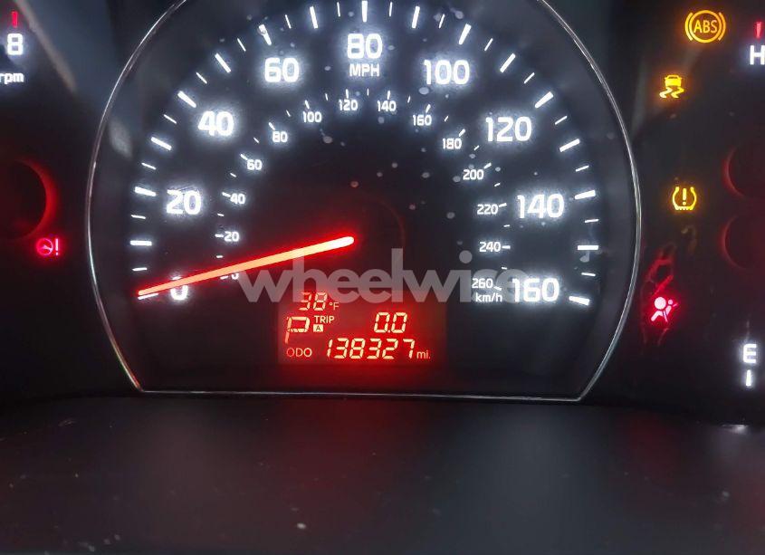 Photo 15 of 2015 Kia Sorento LX (VIN 5XYKT4A61FG577018)