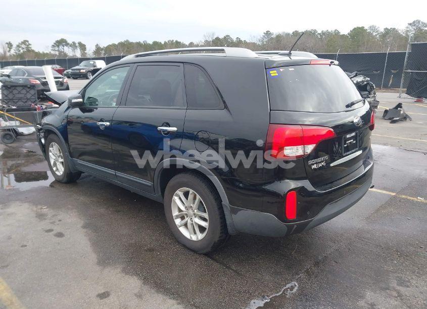 Photo 3 of 2015 Kia Sorento LX (VIN 5XYKT4A61FG577018)