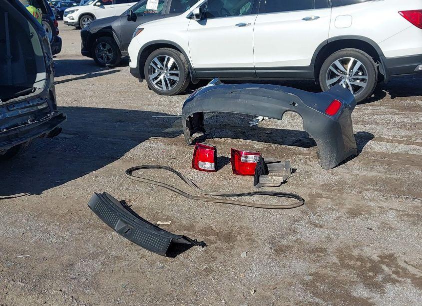 Photo 12 of 2015 Kia Sorento LX (VIN 5XYKT4A61FG657662)