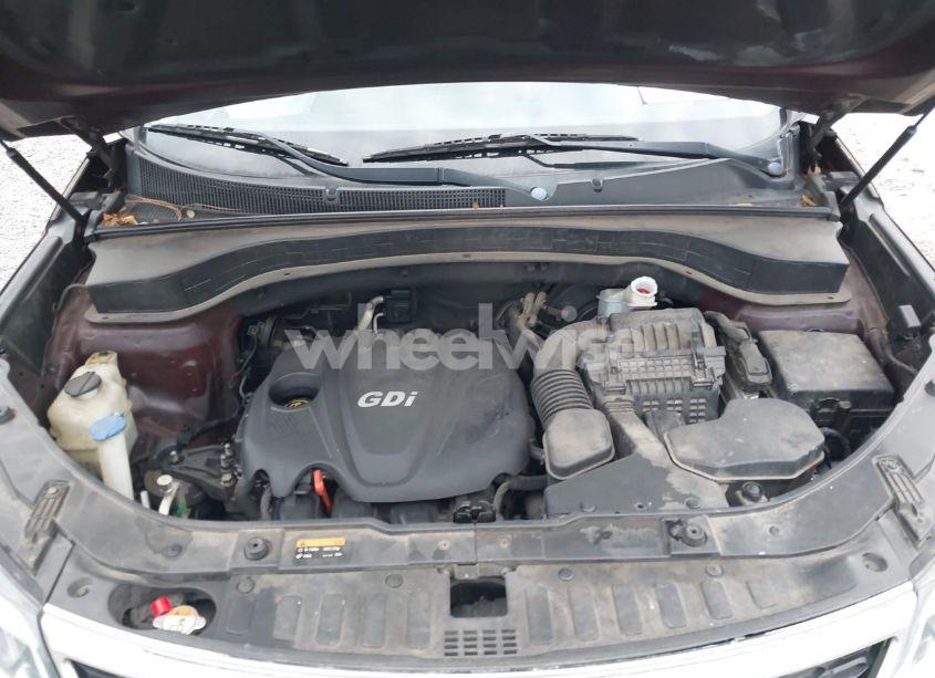 Photo 10 of 2014 Kia Sorento LX (VIN 5XYKT4A62EG436909)