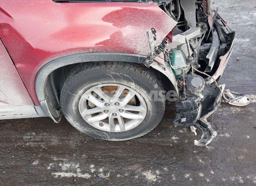 Photo 6 of 2014 Kia Sorento LX (VIN 5XYKT4A62EG492994)