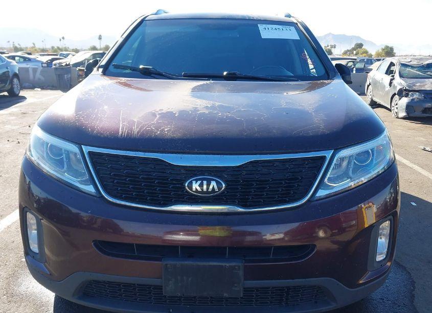 Photo 6 of 2015 Kia Sorento LX (VIN 5XYKT4A62FG622340)