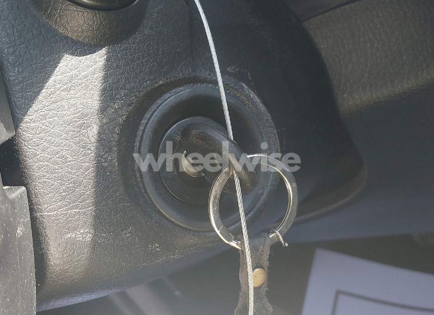 Photo 11 of 2013 Kia Sorento LX (VIN 5XYKT4A63DG351866)