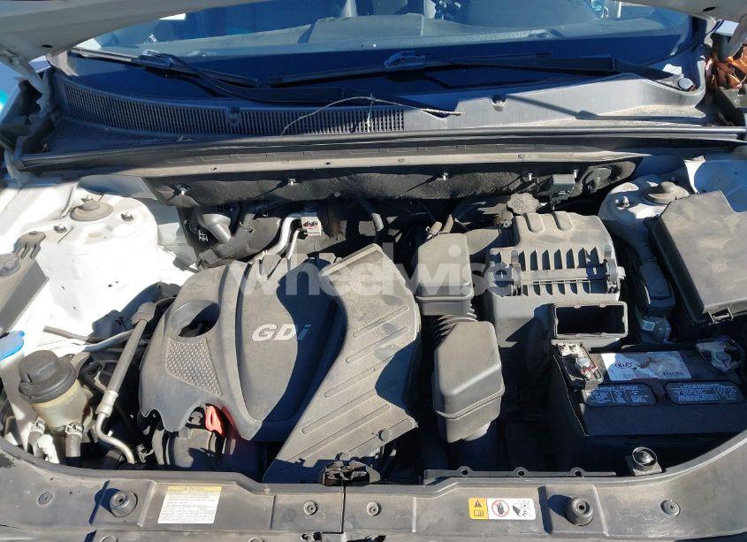 Photo 10 of 2013 Kia Sorento LX (VIN 5XYKT4A63DG355982)