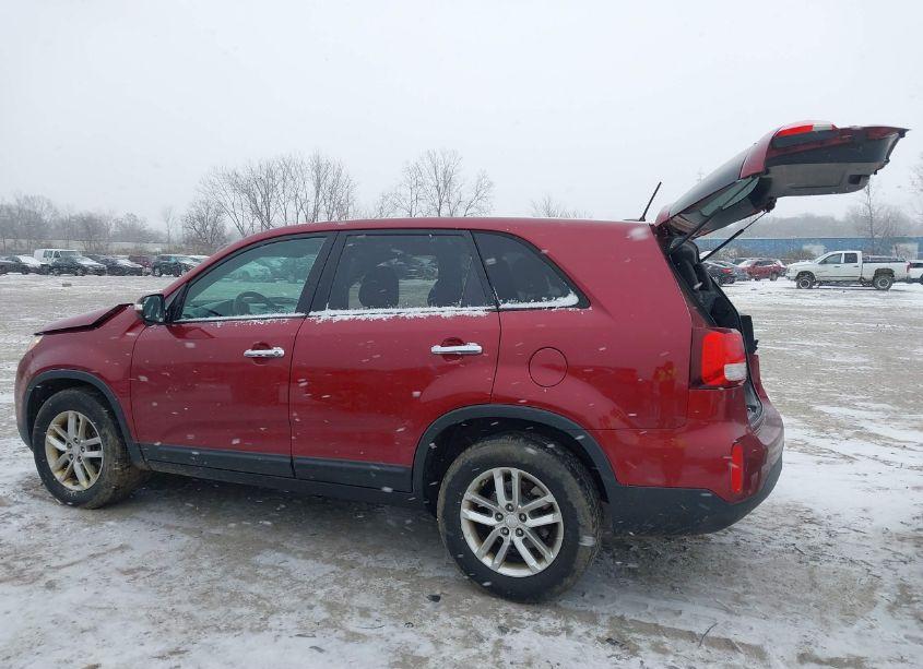 Photo 14 of 2014 Kia Sorento LX (VIN 5XYKT4A63EG427331)