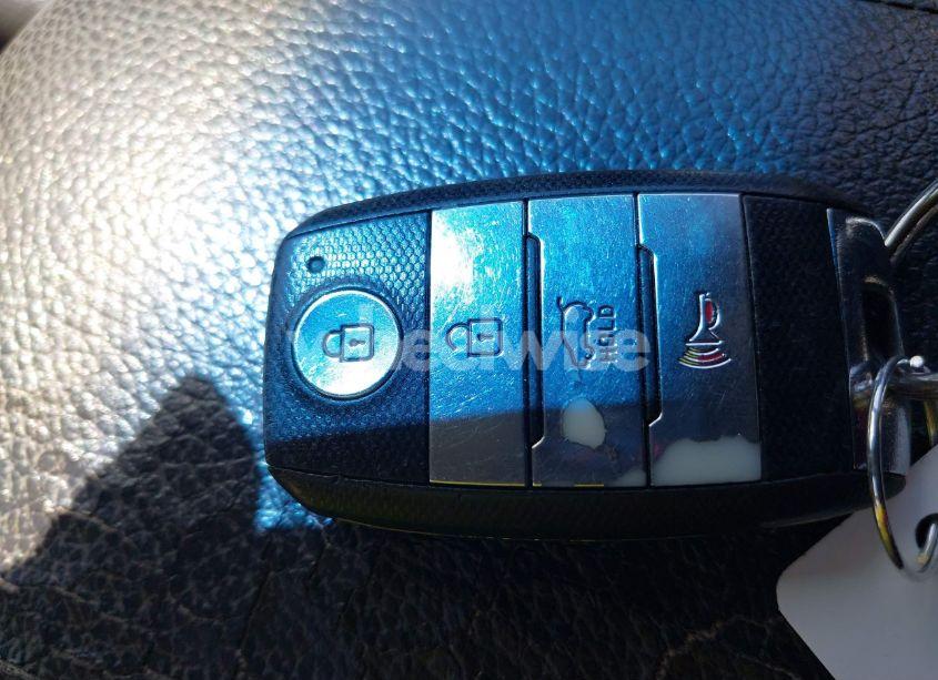 Photo 11 of 2014 Kia Sorento LX (VIN 5XYKT4A63EG505025)