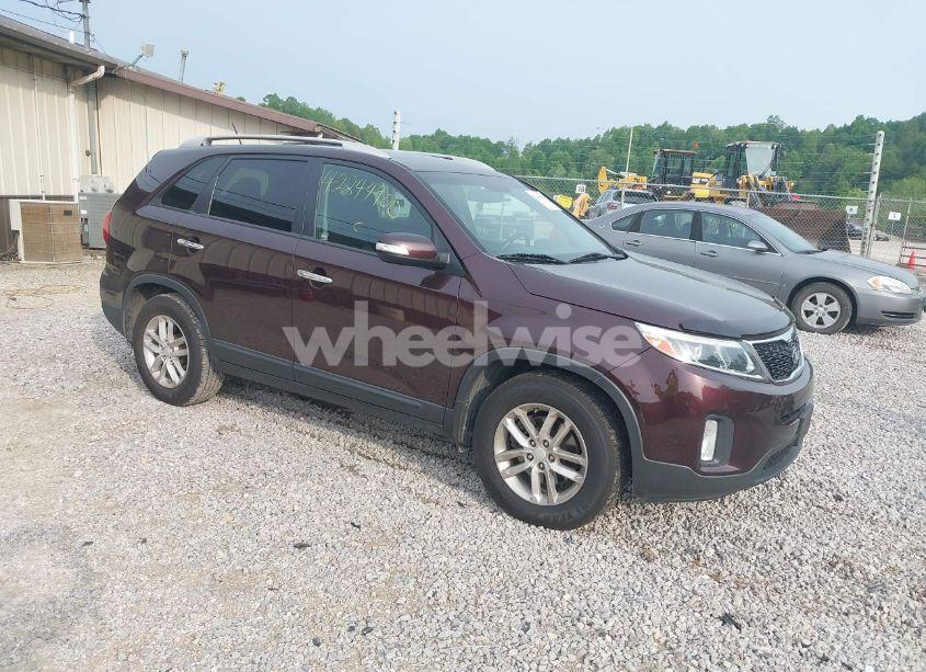 2015 Kia Sorento LX (VIN 5XYKT4A63FG626333) main photo