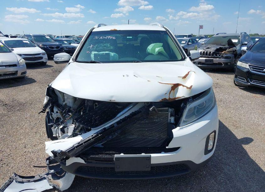 Photo 12 of 2015 Kia Sorento LX (VIN 5XYKT4A63FG654634)