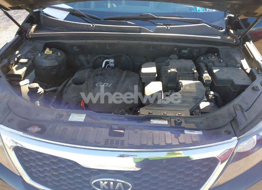 Photo 10 of 2012 Kia Sorento LX (VIN 5XYKT4A64CG197876)