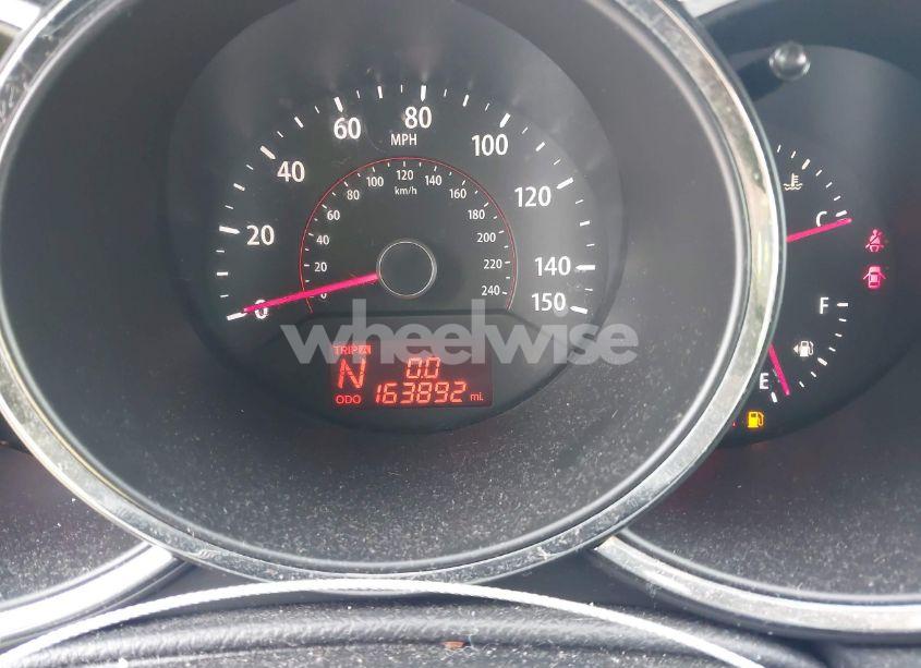 Photo 7 of 2012 Kia Sorento LX (VIN 5XYKT4A64CG205216)