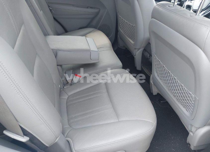 Photo 8 of 2014 Kia Sorento LX (VIN 5XYKT4A64EG467174)