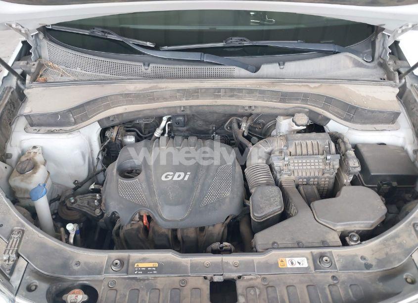 Photo 10 of 2015 Kia Sorento LX (VIN 5XYKT4A64FG589597)