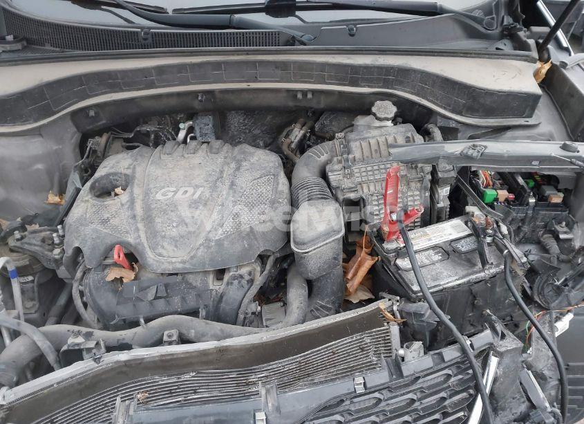 Photo 10 of 2015 Kia Sorento LX (VIN 5XYKT4A64FG604745)