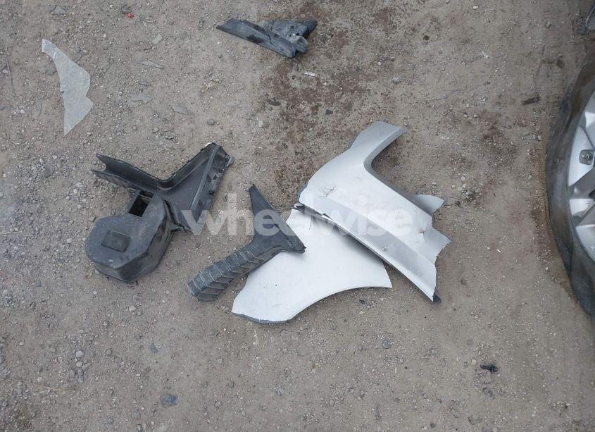 Photo 12 of 2015 Kia Sorento LX (VIN 5XYKT4A64FG604745)