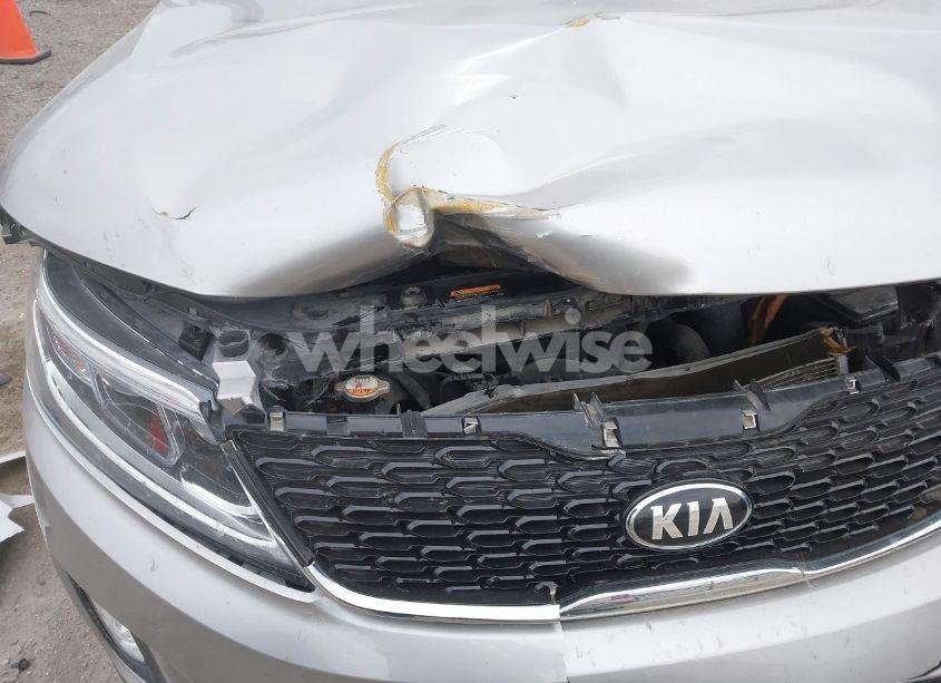 Photo 18 of 2015 Kia Sorento LX (VIN 5XYKT4A64FG604745)
