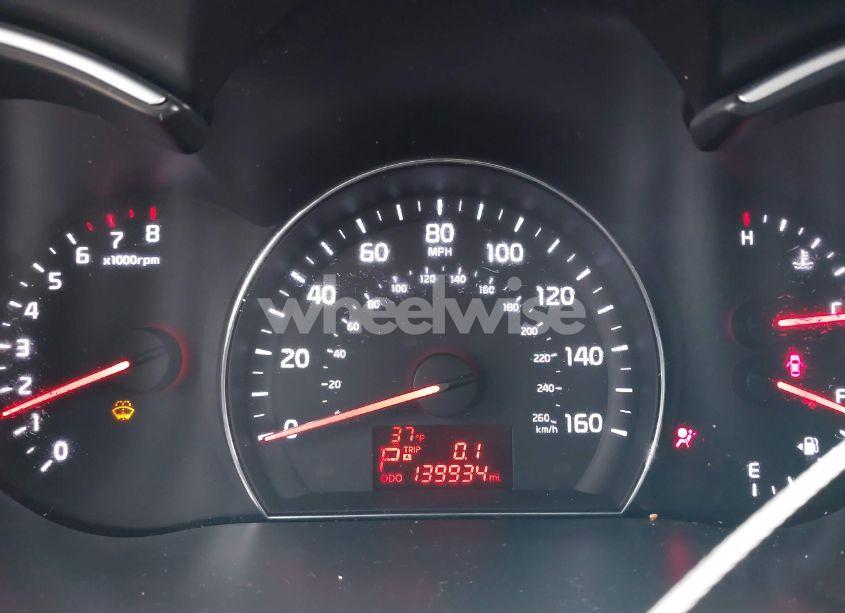 Photo 7 of 2015 Kia Sorento LX (VIN 5XYKT4A64FG625787)