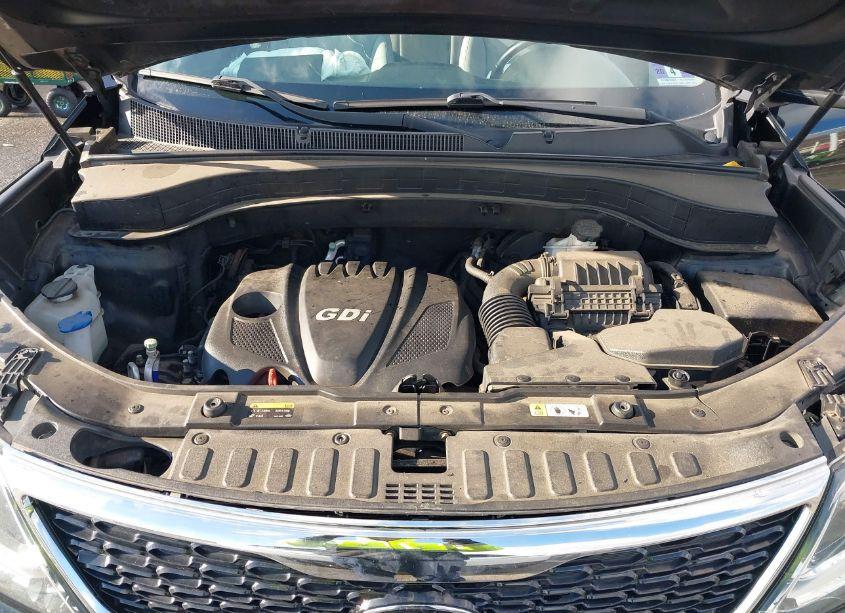 Photo 10 of 2015 Kia Sorento LX (VIN 5XYKT4A64FG641360)