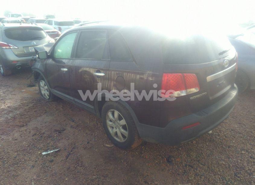 Photo 3 of 2012 Kia Sorento LX (VIN 5XYKT4A65CG218475)
