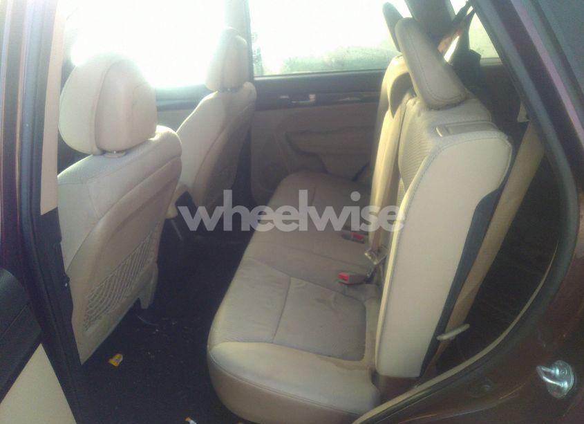 Photo 8 of 2012 Kia Sorento LX (VIN 5XYKT4A65CG218475)