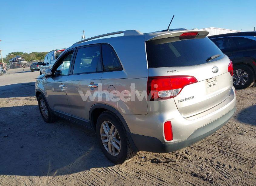 Photo 14 of 2014 Kia Sorento LX (VIN 5XYKT4A65EG463974)