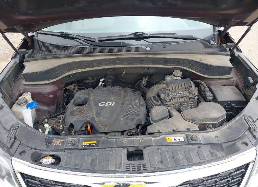 Photo 10 of 2014 Kia Sorento LX (VIN 5XYKT4A65EG482301)