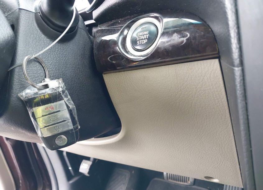 Photo 11 of 2014 Kia Sorento LX (VIN 5XYKT4A65EG482301)