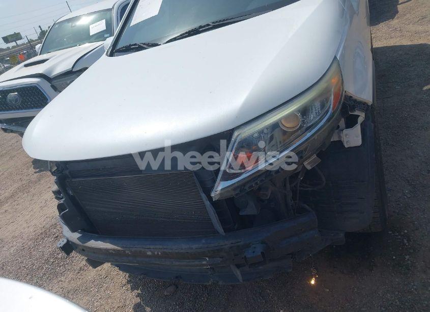 Photo 12 of 2015 Kia Sorento LX (VIN 5XYKT4A65FG659155)