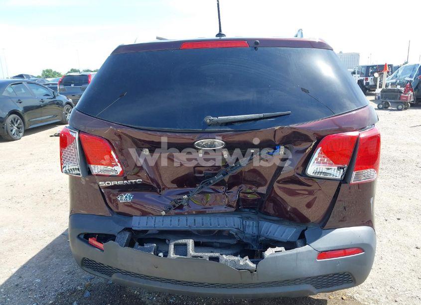 Photo 16 of 2012 Kia Sorento LX (VIN 5XYKT4A66CG221546)