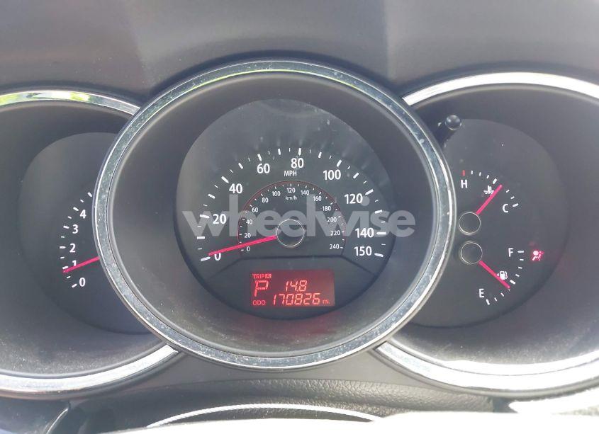 Photo 7 of 2012 Kia Sorento LX (VIN 5XYKT4A66CG221546)