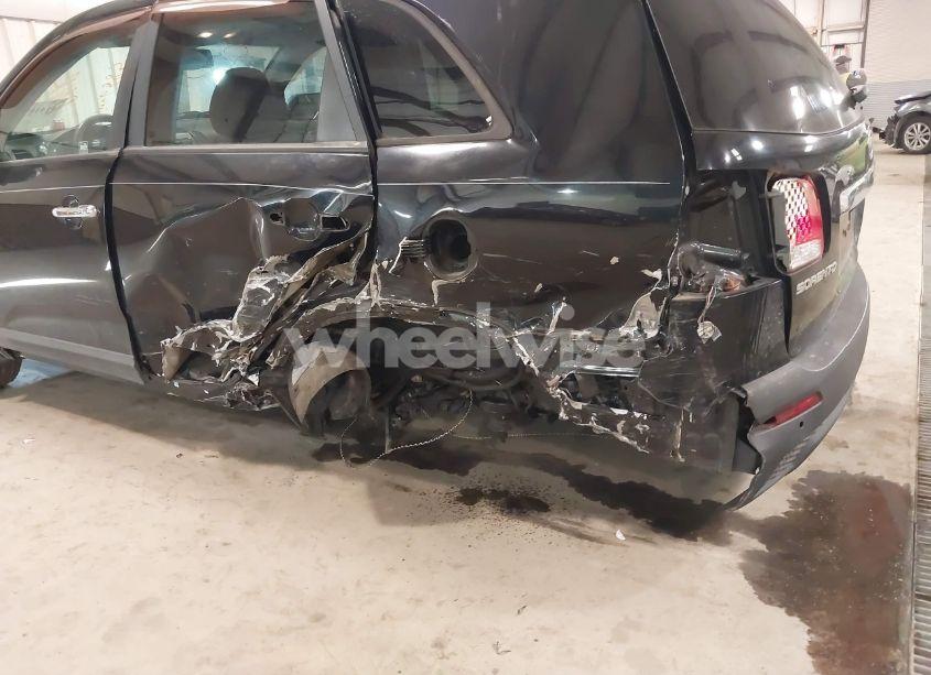 Photo 12 of 2012 Kia Sorento LX (VIN 5XYKT4A66CG276885)