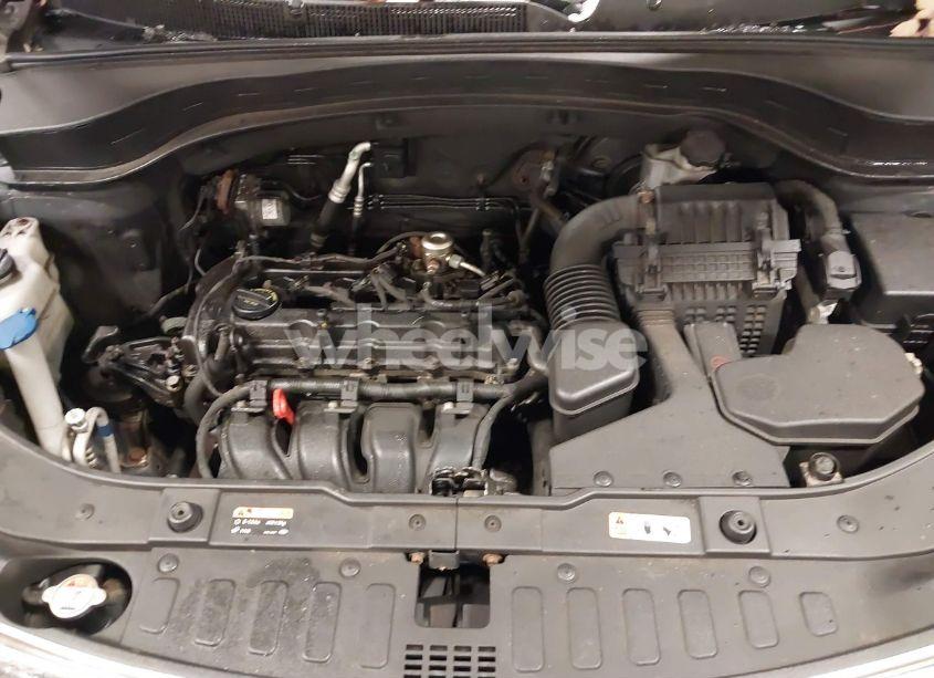 Photo 10 of 2014 Kia Sorento LX (VIN 5XYKT4A66EG492822)