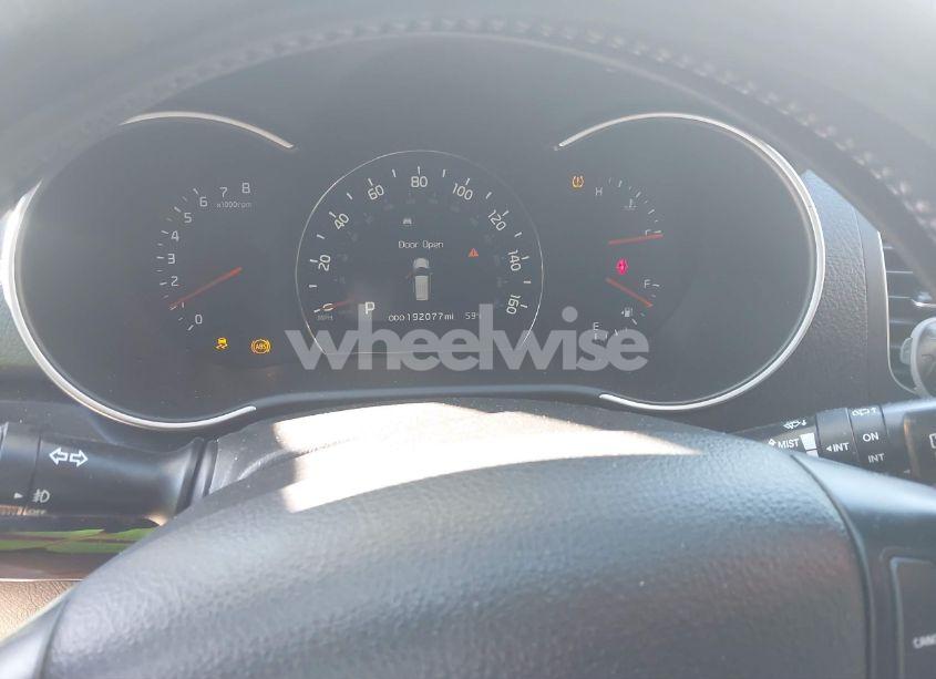 Photo 7 of 2014 Kia Sorento LX (VIN 5XYKT4A66EG500899)