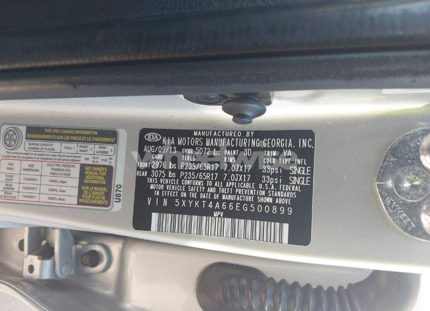 Photo 9 of 2014 Kia Sorento LX (VIN 5XYKT4A66EG500899)