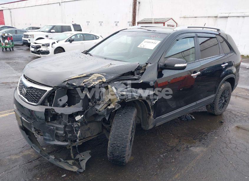 Photo 6 of 2014 Kia Sorento LX (VIN 5XYKT4A66EG515869)