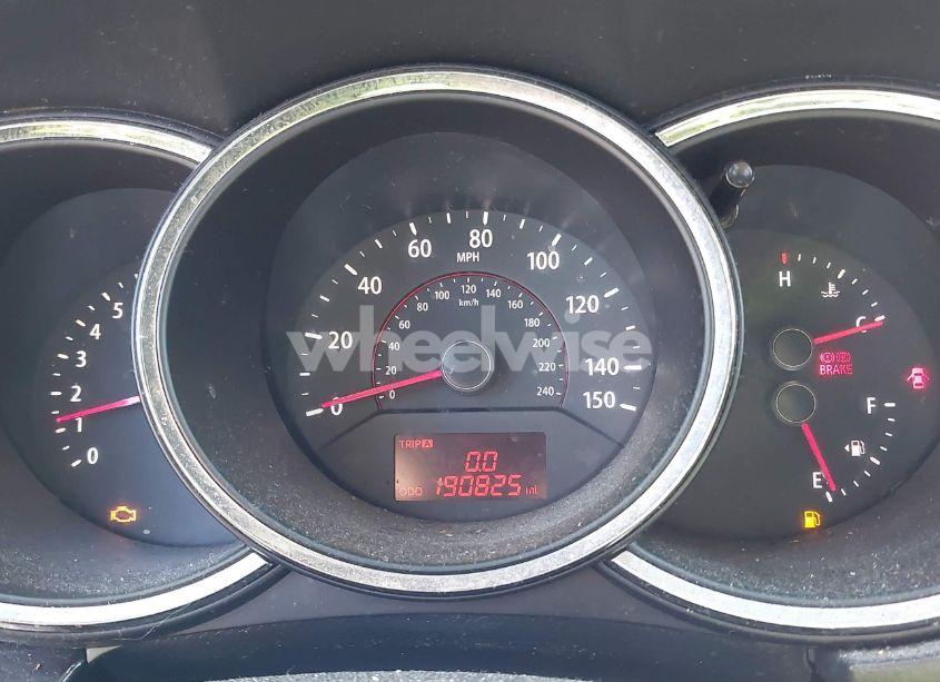 Photo 7 of 2012 Kia Sorento LX (VIN 5XYKT4A67CG191585)