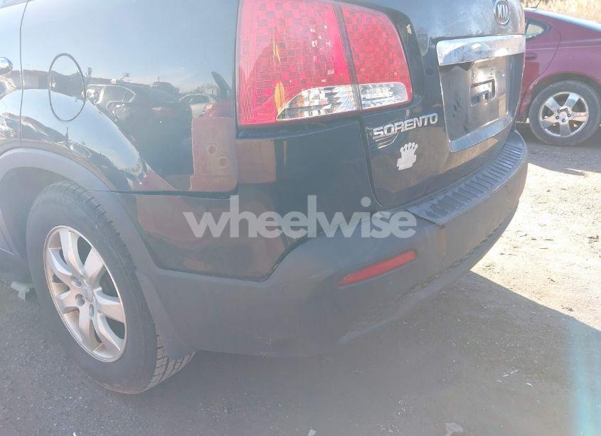 Photo 13 of 2012 Kia Sorento LX (VIN 5XYKT4A67CG231633)