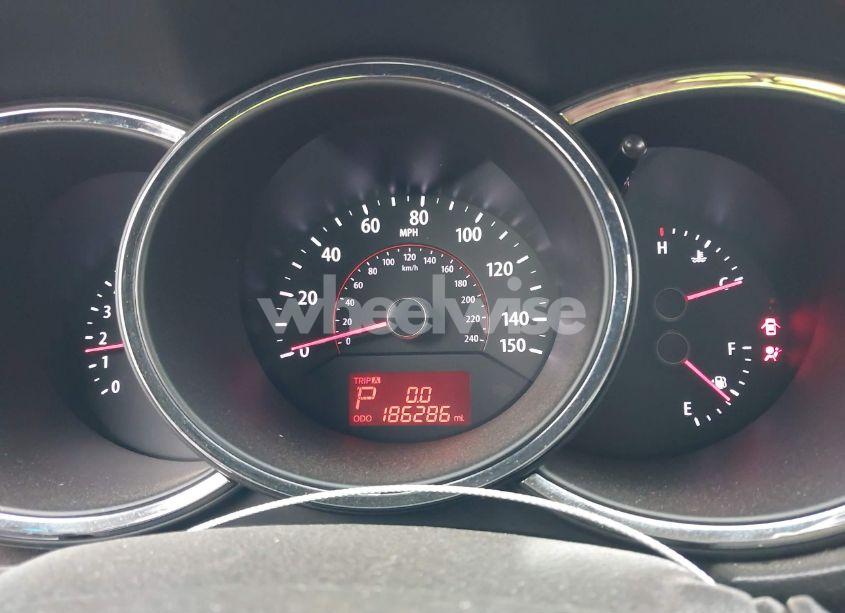 Photo 15 of 2012 Kia Sorento LX (VIN 5XYKT4A67CG238663)