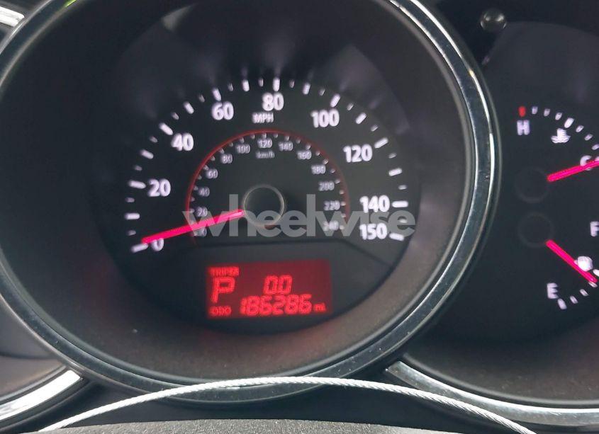 Photo 7 of 2012 Kia Sorento LX (VIN 5XYKT4A67CG238663)