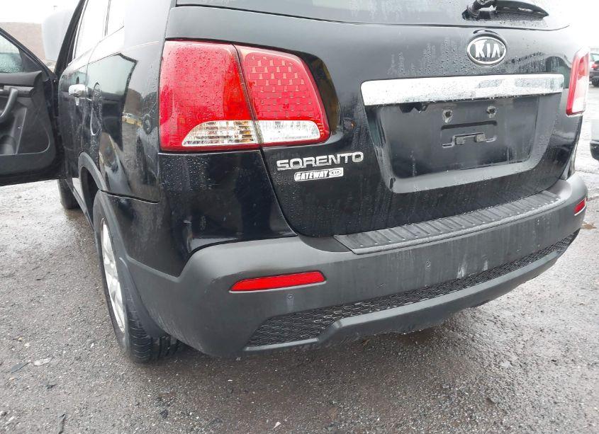 Photo 12 of 2012 Kia Sorento LX (VIN 5XYKT4A67CG260341)