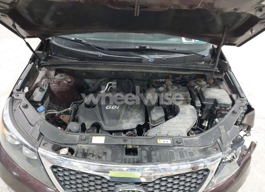 Photo 10 of 2013 Kia Sorento LX (VIN 5XYKT4A67DG372610)