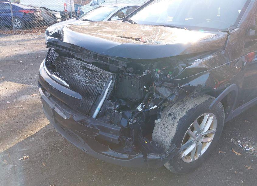 Photo 6 of 2014 Kia Sorento LX (VIN 5XYKT4A67EG482624)