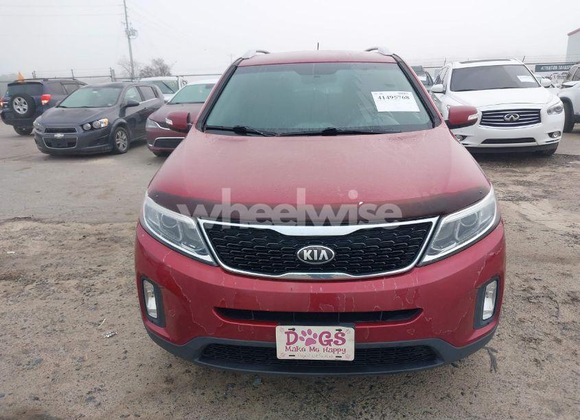 Photo 6 of 2014 Kia Sorento LX (VIN 5XYKT4A67EG501883)
