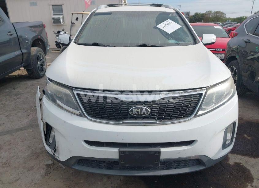 Photo 12 of 2014 Kia Sorento LX (VIN 5XYKT4A67EG511958)