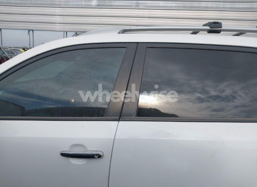 Photo 14 of 2014 Kia Sorento LX (VIN 5XYKT4A67EG511958)