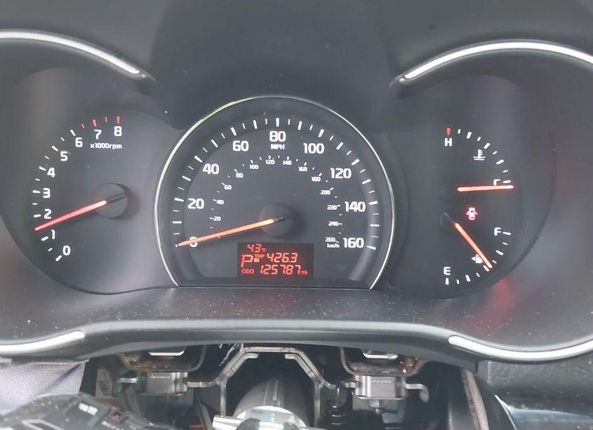 Photo 7 of 2014 Kia Sorento LX (VIN 5XYKT4A68EG527716)