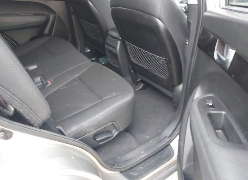 Photo 8 of 2014 Kia Sorento LX (VIN 5XYKT4A68EG527716)