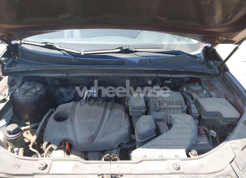 Photo 10 of 2012 Kia Sorento LX (VIN 5XYKT4A69CG232492)