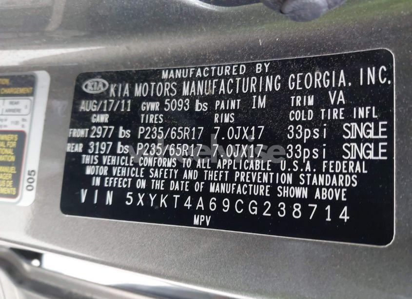 Photo 9 of 2012 Kia Sorento LX (VIN 5XYKT4A69CG238714)